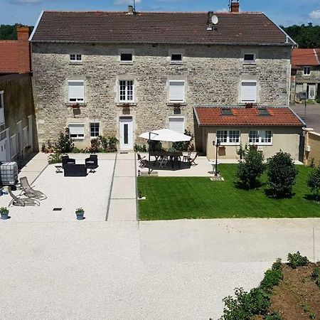 Les Lilas Roses Chamouilley Exterior foto